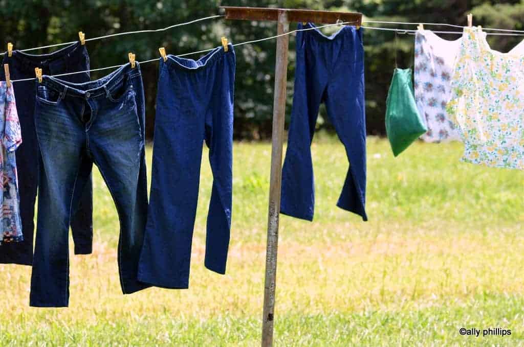 Solar Clothes Dryers