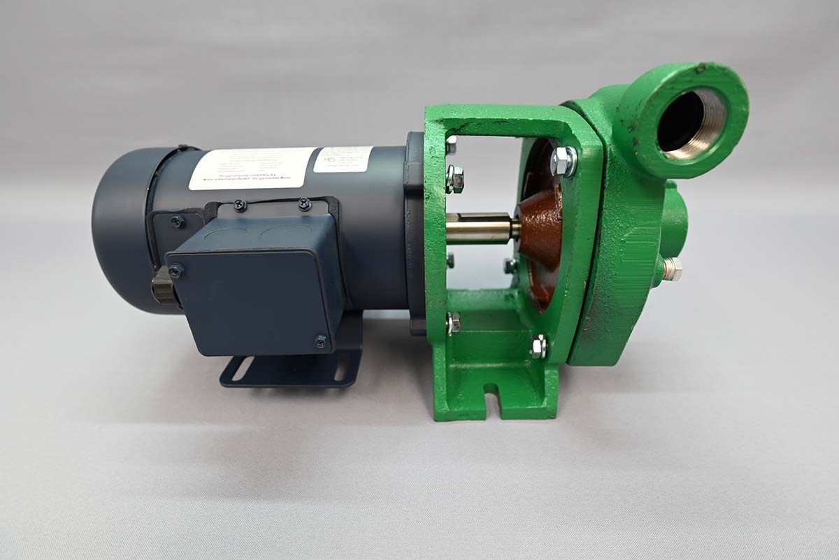 Dankoff Solar Suncentric Pump 7623 36v PV Pump