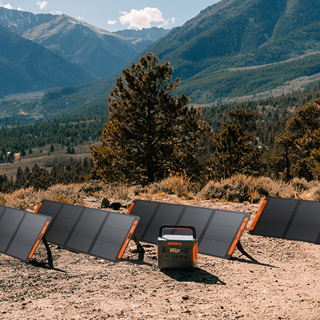 Jackery SolarSaga 200W Foldable Monocrystalline Solar Panel IP67 Portable Charger