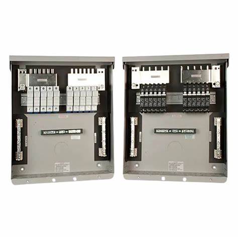 Midnite Solar Combiner Box MNPV12-250, 12-Space