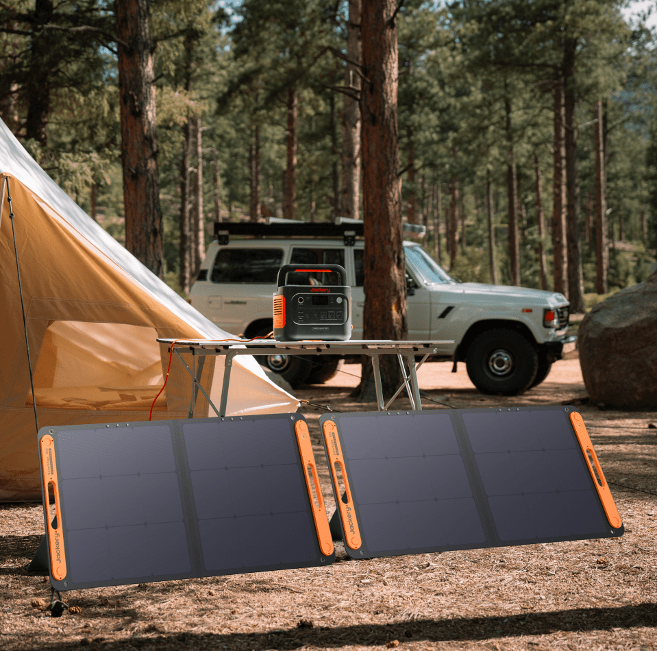 Jackery Solar Generator  1000 v2 1070Wh 1500W LiFePO4 Pure Sine Wave Portable Power Station